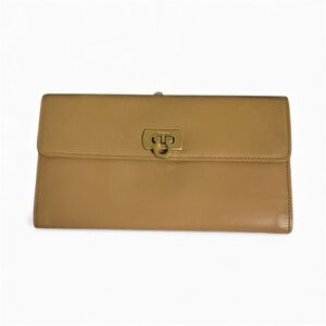 Salvatore Ferragamo Gancini Beige/Tan Long Leather Wallet with Kiss Lock
